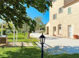 L'Antica Colombaia; Apartment with private entrance, apartment in Ostra