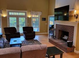 5 Bedroom Bethel Maine home, ski resort in Bethel