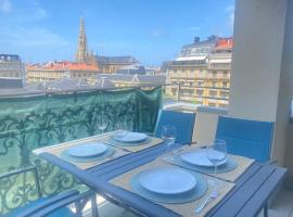 Mikain Terrace Cathedral View with Free Parking & Air Cond