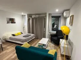 Studio centre village