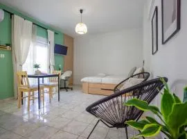 Zinnia Fully Equipped Apartment near City Centre
