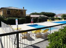 Studiowillangel, Hotel in Régusse