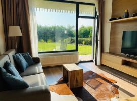 Šumavský apartmán - Nový komfortní a prostorný, se zahradou，位于Stachy的酒店