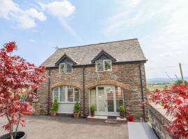 Coach House, cottage in Ruthin