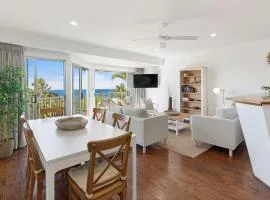 Unit 6 Andari Sweeping Sunshine Beach Views Close to Everything