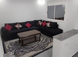 Logement familial 2, apartment in Selouane