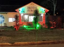 HOTEL EUROPA FAMILIAr, hotelli kohteessa Alto Paraíso de Goiás