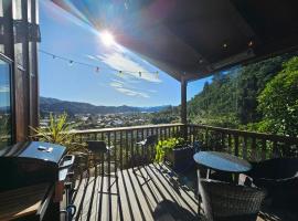 Garden View Cottages, Hotel mit Whirlpools in Picton