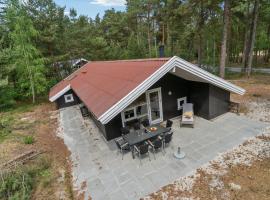 Amazing Home In Nex With 3 Bedrooms, Sauna And Wifi, hotel a Vester Sømarken