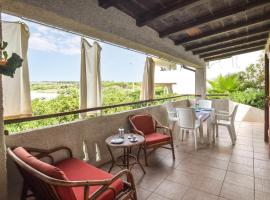 Lovely Apartment In Capo Rizzuto With Kitchen, hotel in Capo Rizzuto