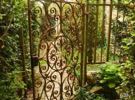 La Cage aux Oiseaux