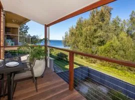 Reflections Pet Friendly Waterfront