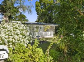 Magnolia Cottage, pet-friendly hotel in Woorim