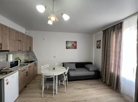 Raduga West 12/4, apartamentai su virtuve mieste Koshkolʼ