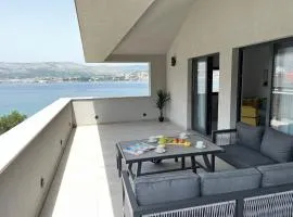 Beachfront house Olbia with private parking