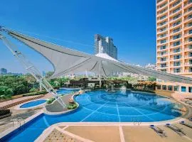 Hotel Indigo Shenzhen Overseas Chinese Town by IHG
