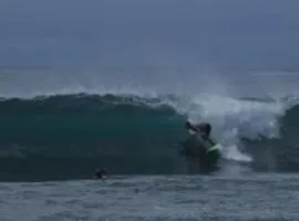 Surf Logde katiet