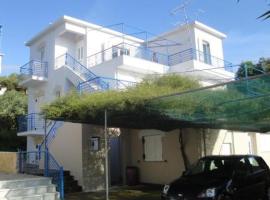 Παραθαλάσσιο Διαμέρισμα στο Ακρογιάλι3, poceni hotel v mestu Akrogiali