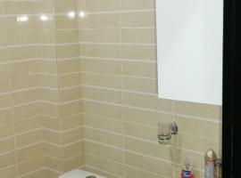 Jacaranda Gardens Furnished Apartments, hotel in Nairobi