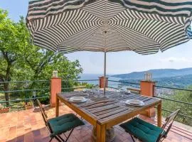 3 Bedroom Beautiful Home In Rapallo