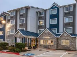 Microtel Inn & Suites by Wyndham Austin Airport