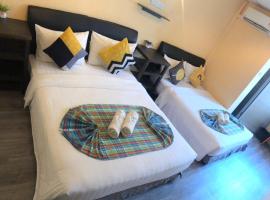 Loft Pals Urbanstay Lodge, Kapit, hôtel à Kapit