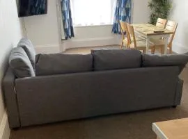 Sea view flat 1 @ 4A Castle Street