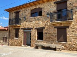 Casa Amada con piscina, holiday home in Murias de Pedredo