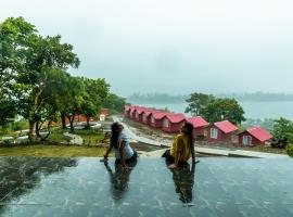 The Hosteller Bhandardara, kamp sa luksuznim šatorima u gradu Bhandardara