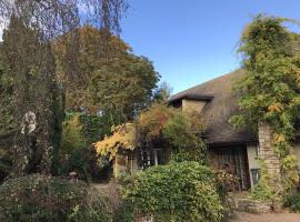 Sandford Meadow Guest House, holiday rental in Oxford