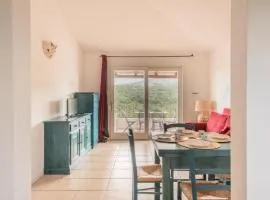 Elegant Residence Ea Bianca 2 Bedroom with Sea View - Extra Bed available