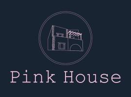 Pink House 2, hišnim ljubljenčkom prijazen hotel v mestu Palaiochóra