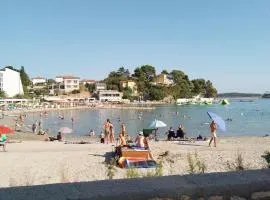 Apartment in Banjol with balcony, air conditioning, WiFi, dishwasher 4888-1
