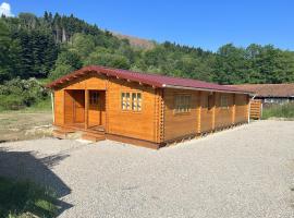 Maison de 3 chambres avec jardin clos et wifi a Fougax et Barrineuf: Fougax-et-Barrineuf şehrinde bir otel