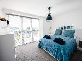 Flat 3 Flint House Tenby - Luxury couples apartment, luxe hotel in United Kingdom