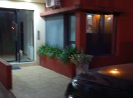 25 de mayo, hotel v destinaci Colón