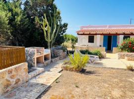 Casa Vicent Campanitx Es Pujols, Cottage in Es Pujols