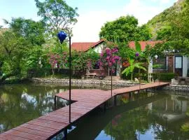 Hang Mua Family Homestay