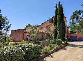 Holiday Home La Tourelle des Ocres by Interhome