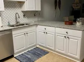 Ocean View 2 Bed, 2 bath, Steps to the Beach - Spanish Trace 240