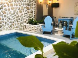 Hotel ADAZ Mediterráneo, hotel in Santa Marta