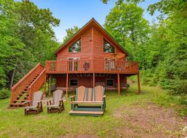 Double Arrow Cabin, villa in Mercer