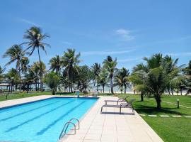 Bangalô 7b Praia de Guaratiba, khách sạn ở Prado