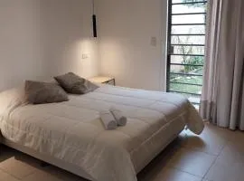 Adrogue Apartment Ezeiza Airport Shuttle 24hs