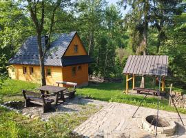 Za Potokiem, cabin in Grywałd