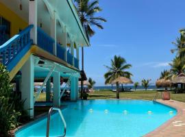 Las Lajas Beach Resort，拉斯拉哈斯的飯店