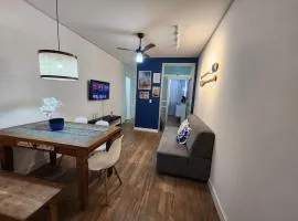 Charmoso apartamento perto da praia