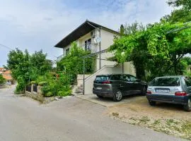 Apartments with parking spaces Pakostane, Biograd - 18981