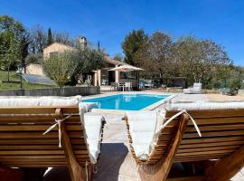 Holiday home Verdon with private pool and view, hotel in Artignosc-sur-Verdon