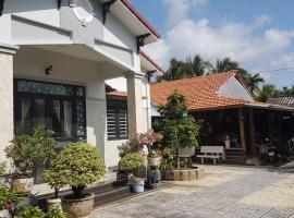 Hoa Lan Homestay, hotel in Ben Tre